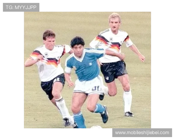 哪些球员在历届世界杯决赛加时赛中留下了难忘的足迹与经典瞬间